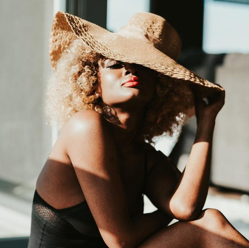 5 Reasons Why You Should Always Apply SPF Before Makeup